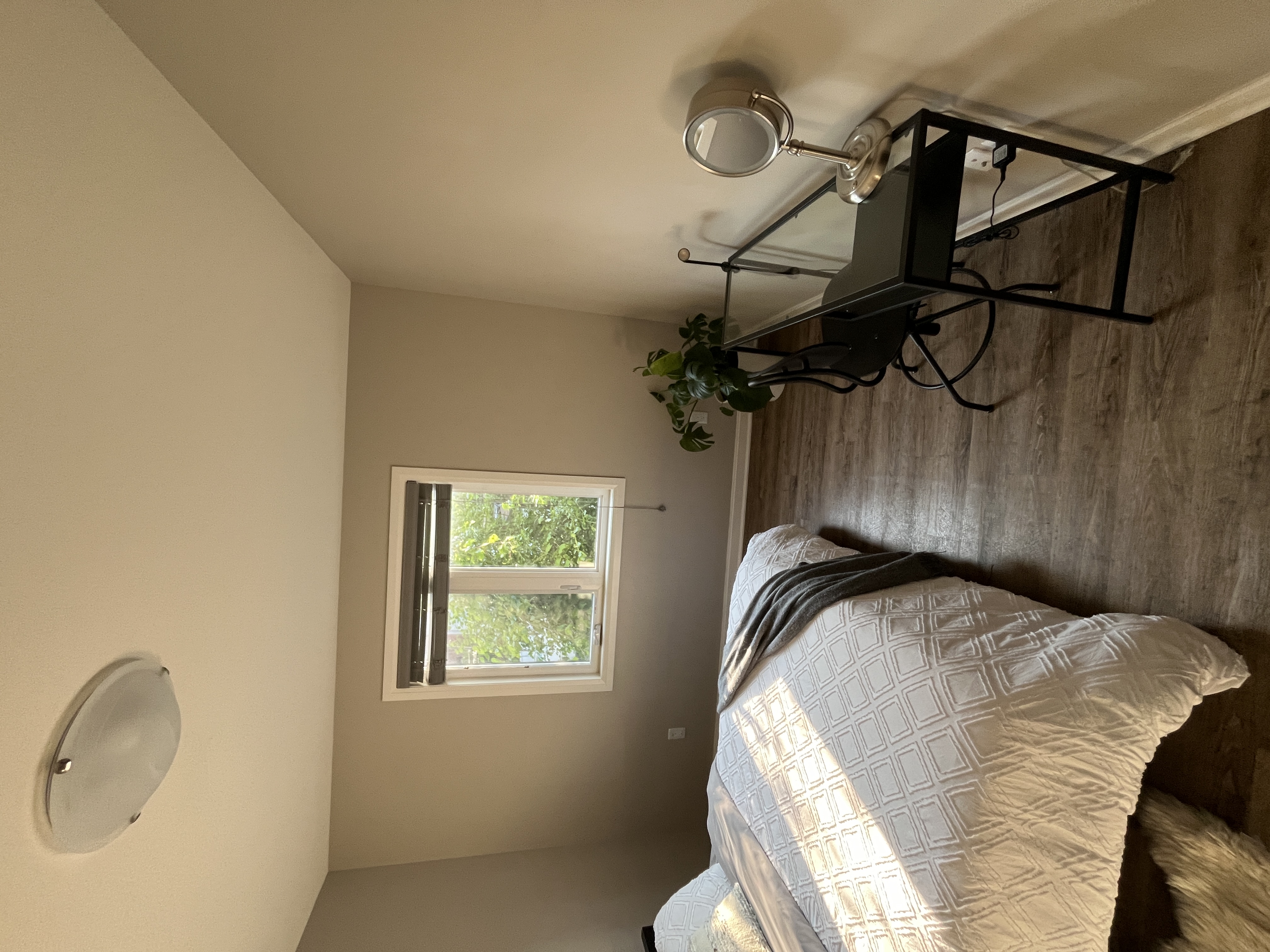Room for rent in Ottawa — $1,000 CAD/mo — photo 3 of 10