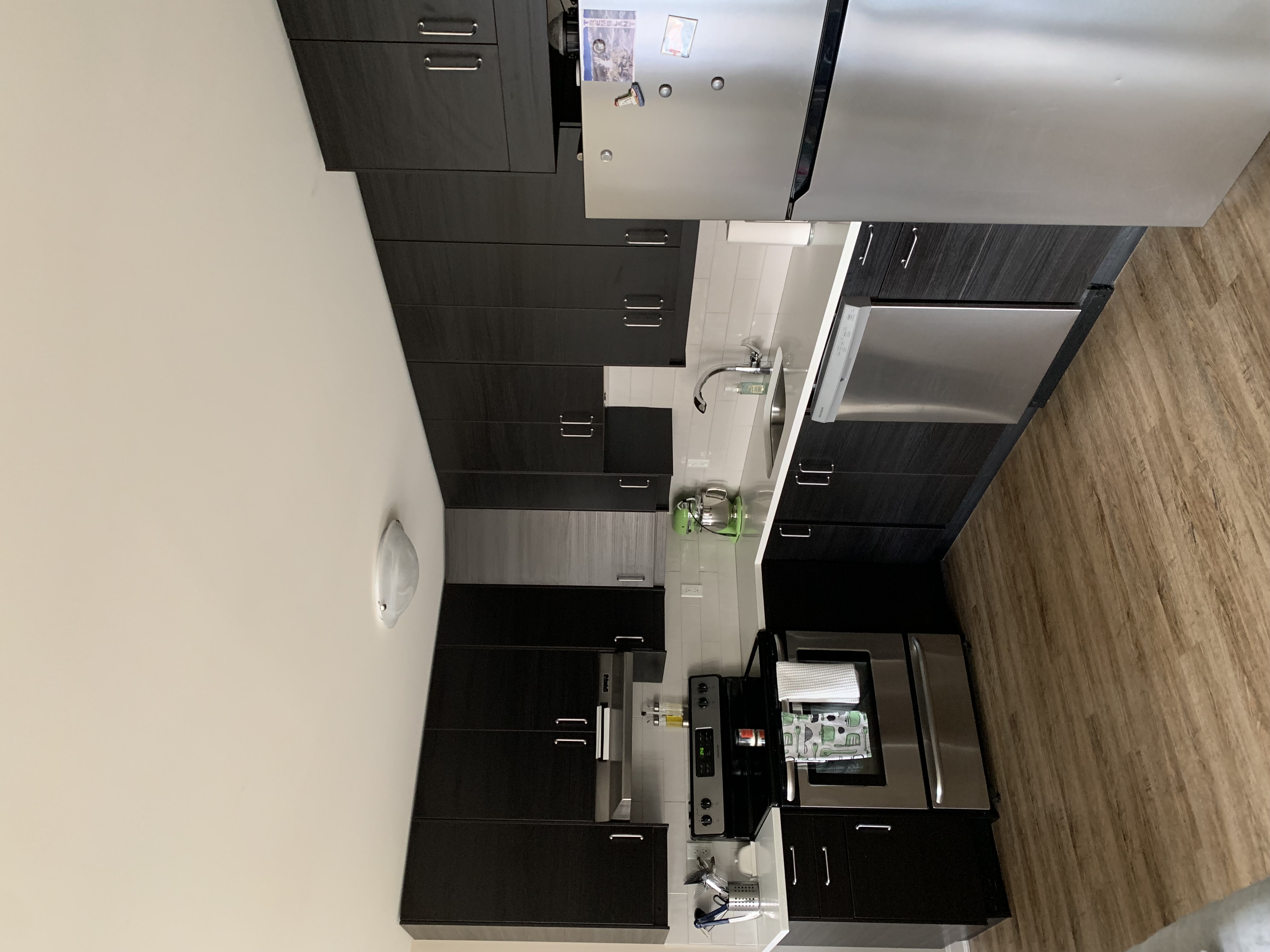 Room for rent in Ottawa — $1,000 CAD/mo — photo 4 of 10